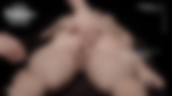 Λήψη οθόνης #11 από την ταινία Ariel Erotic Mud Massage