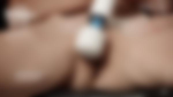 Λήψη οθόνης #9 από την ταινία Clit Power Massage