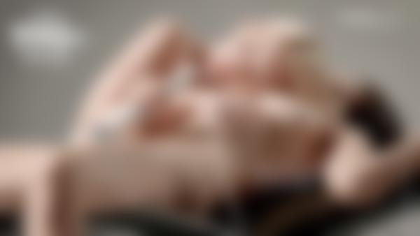 Λήψη οθόνης #10 από την ταινία Clit Power Massage