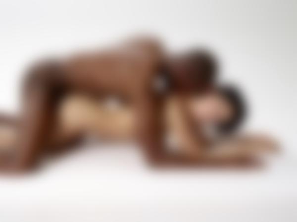 Imagen #10 de la galería Ariel y Mike desnudos primitivos