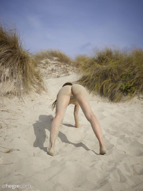 Bilde #3 fra galleriet Jenna røde flagg Ibiza