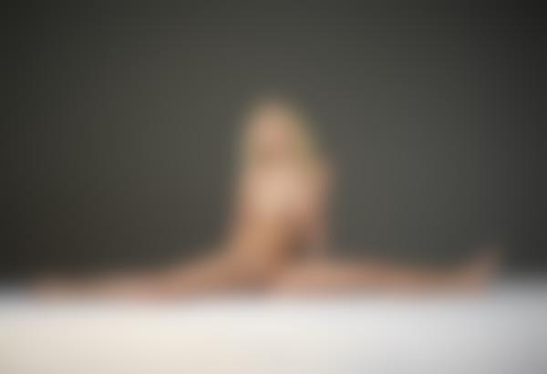 Immagine n.8 dalla galleria Musa magnetica Marika